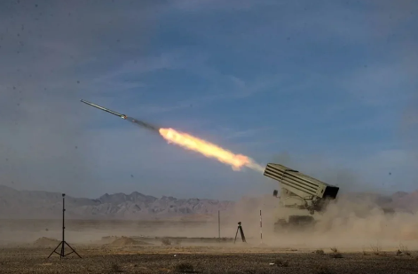 İran ABŞ və İsrail mövqelərinə 40-dan çox raket atdı