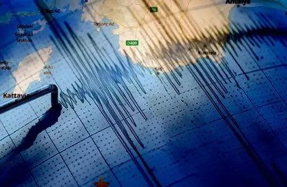 Türkiyədə güclü zəlzələ oldu