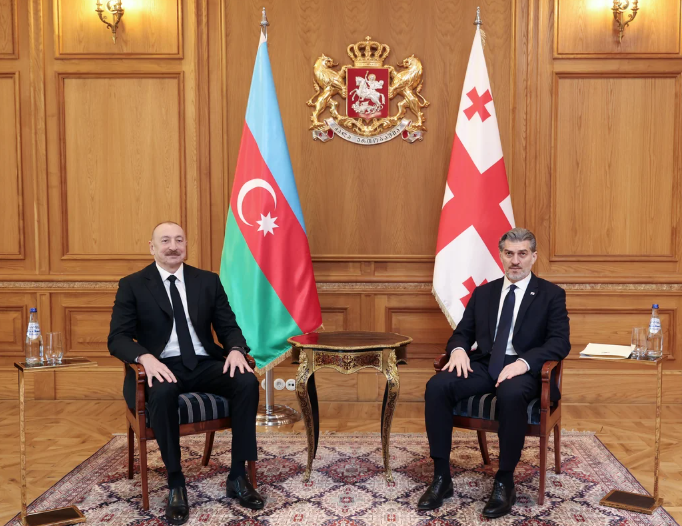 İlham Əliyevin Mixeil Kavelaşvili ilə təkbətək görüşü olub - FOTO