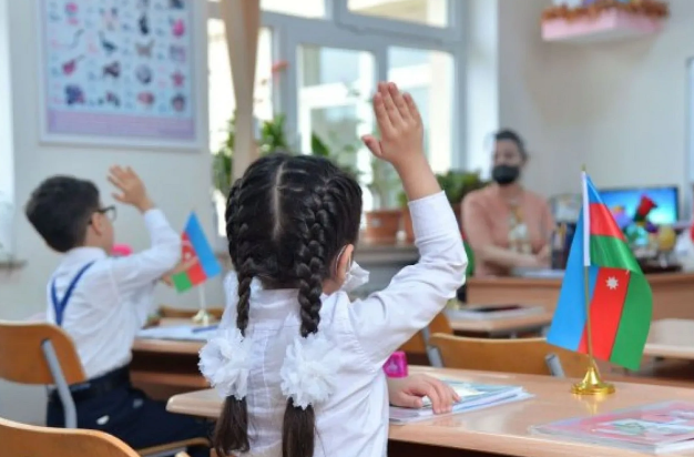 Birinci sinfə qeydiyyat prosesinə hazırlıq: Valideynlərin diqqətinə