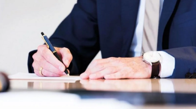 Sədrin işdən çıxardığı müavini nazir müşaviri təyin olundu - FOTO