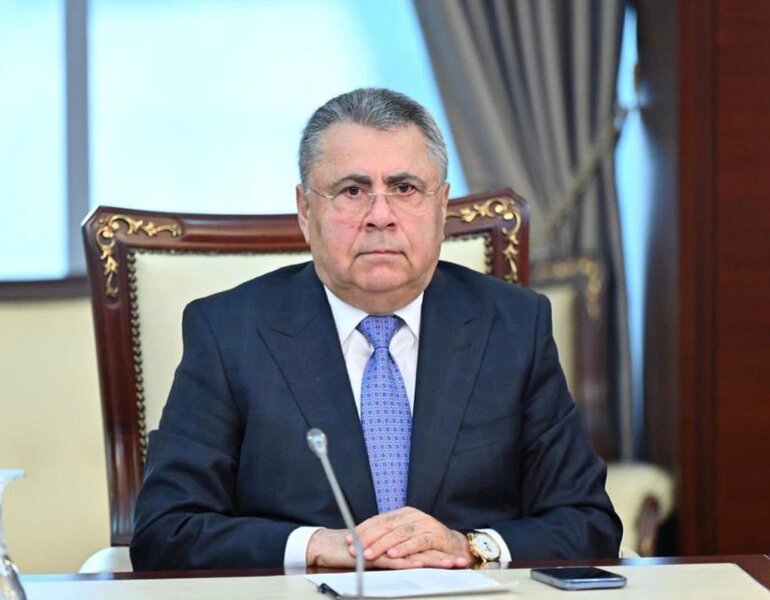 Aprelin 12-i deputat Cavanşir Paşazadənin doğum günüdür