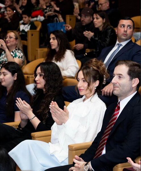 Alena Əliyeva konsertdə - Fotolar