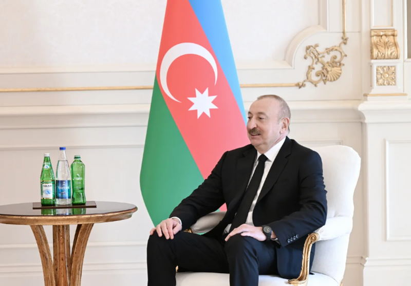 İlham Əliyevin Latviya prezidenti ilə təkbətək görüşü olub - FOTO - VİDEO