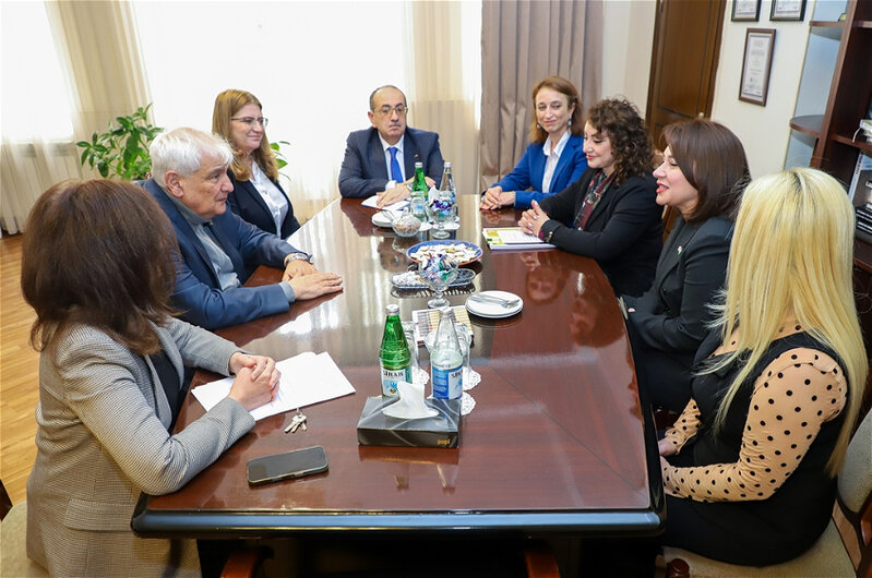 ADU-da "Gələcəyin İngilis Dili (Future English)" layihəsinin yekunlarına həsr olunmuş tədbir keçirilib