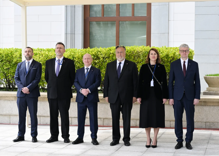 İlham Əliyev Çexiyanın baş nazirini Qəbələdə qarşıladı - FOTO