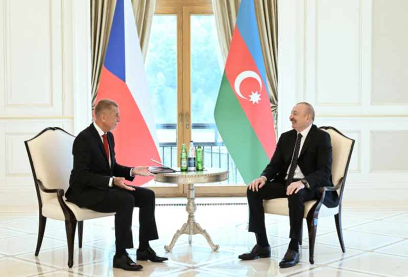 Qəbələdə İlham Əliyevin Andrey Babişlə təkbətək görüşü keçirilib - FOTO