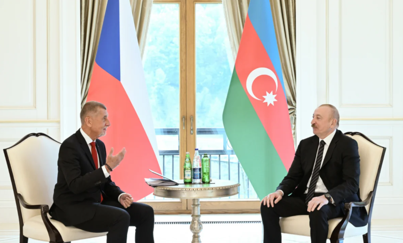 Qəbələdə İlham Əliyevin Andrey Babişlə təkbətək görüşü keçirilib - FOTO