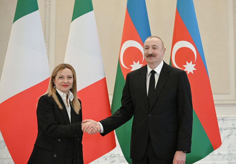 "Azərbaycan-İtalya strateji tərəfdaşdırlar, Ciorcia Meloninin səfəri də əlaqələrin daha da inkişaf etdiriləcəyindən xəbər verir" - DEPUTAT