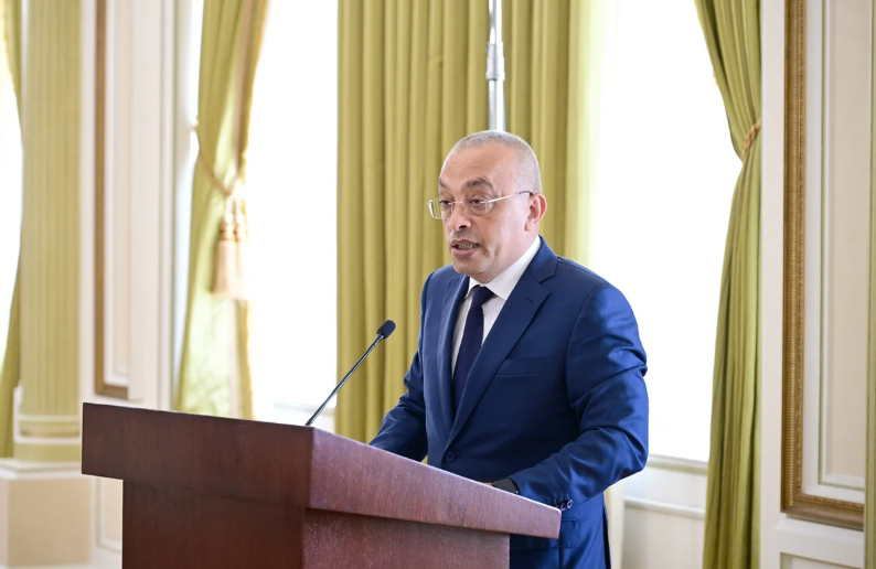 İlham Əliyev müşavirə keçirdi - FOTO