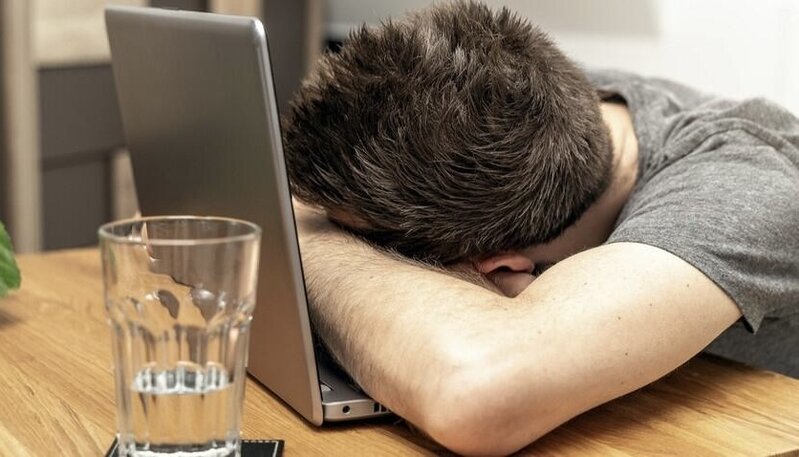 Səyahətdən sonra "jet lag"ı ən qısa müddətdə necə keçirmək olar?