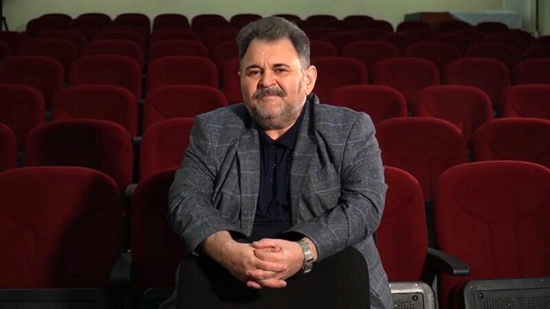 "Kimsə rus bölməsini bağlamaq məsələsini qaldırsa, "döyüşə hazıram""