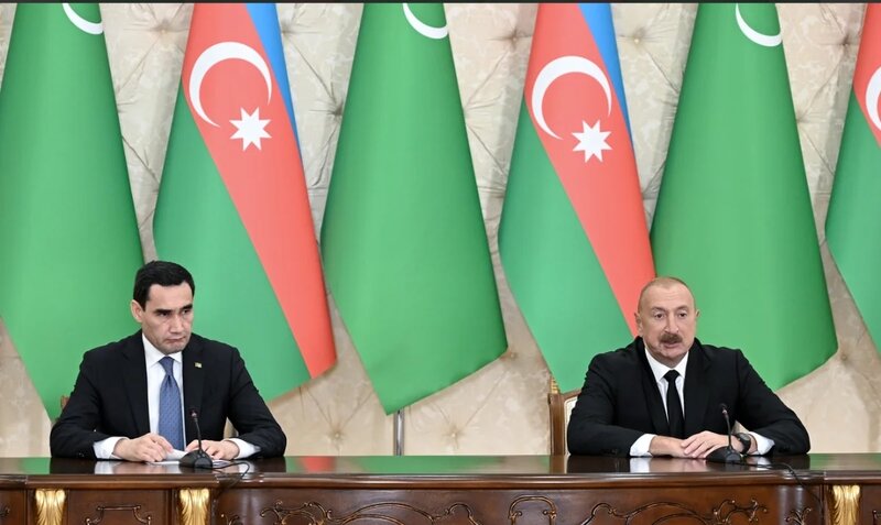 Azərbaycan və Türkmənistan prezidentləri mətbuata bəyanatlarla çıxış ediblər
