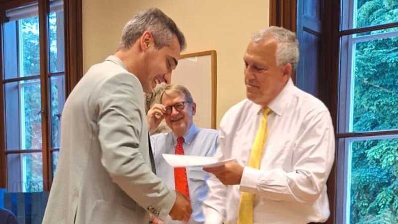 Azərbaycanlı həkim beynəlxalq seminarda birinci oldu - FOTO