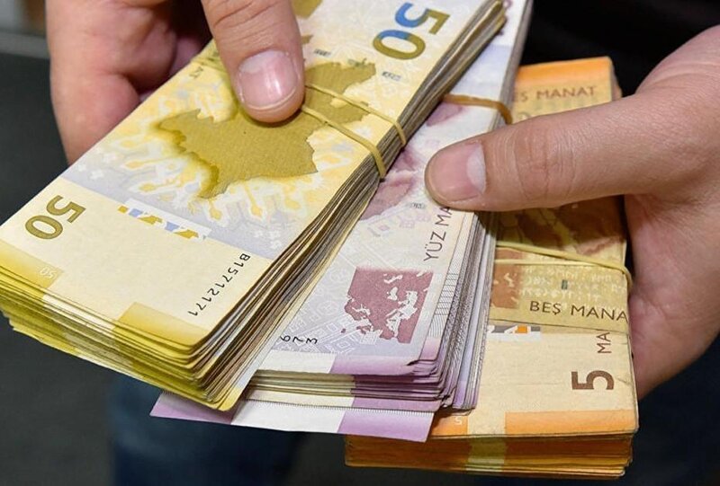 Azərbaycanda bu şagird və tələbələrə sığorta pulu ödəniləcək