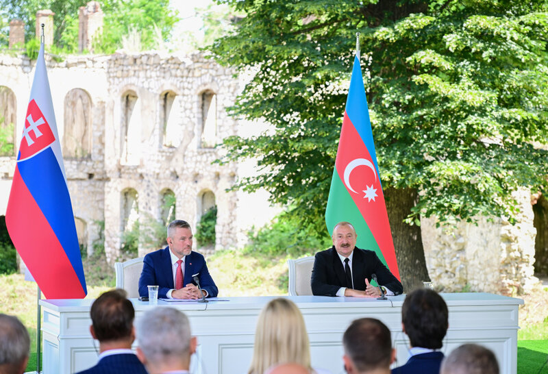 Azərbaycan-Slovakiya strateji tərəfdaşlığı genişlənməkdədir