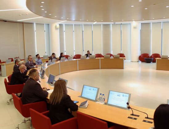 "Media və kommunikasiya siyasəti medianın gözü ilə" mövzusunda seminarların ikinci mərhələsinə başlanılıb.