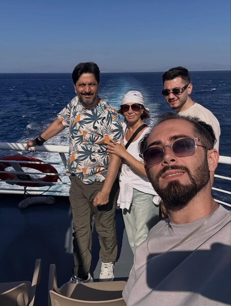 İlqar Mikayıloğlu ailəsi ilə Yunanıstanda dincəlir - Fotolar