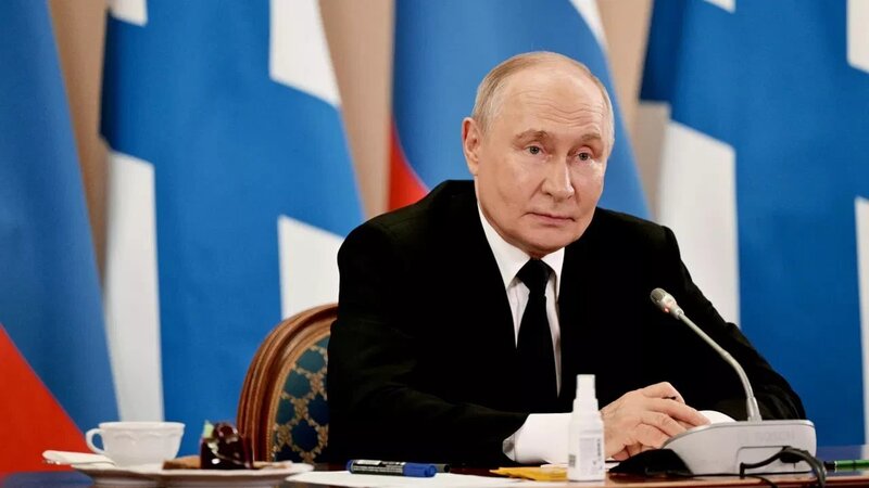 Putin ordu rəhbərliyində kadr dəyişiklikləri etdi