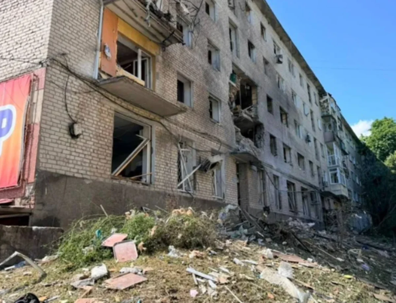 Rusiya İzyumu atəşə tutub, iki nəfər ölüb