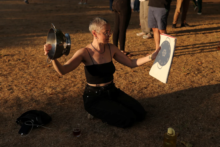 Ay Günəşi "söndürdü"... - Fotolar - Video
