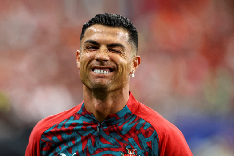Ronaldo toy sonrası imicini DƏYİŞDİ