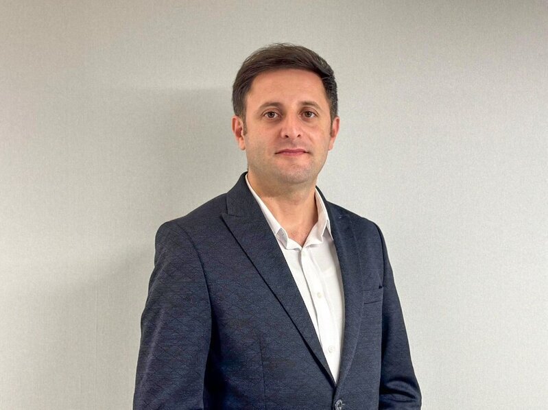 Üzərinə ağac aşan avtomobilin ziyanını kim ödəməlidir? - AÇIQLAMA