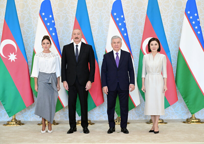 Azərbaycan və Özbəkistan münasibətləri yeni tarixi mərhələyə yüksəlir