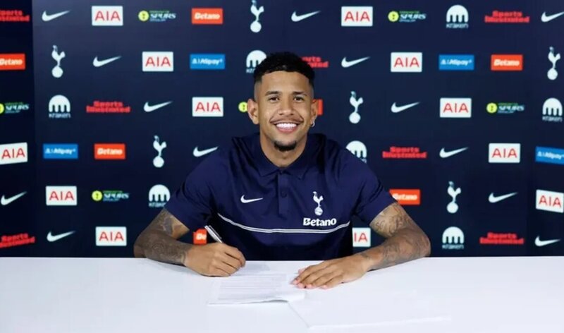 "Tottenhem" "Mançester Siti"nin futbolçusu Savinyonu transfer edib