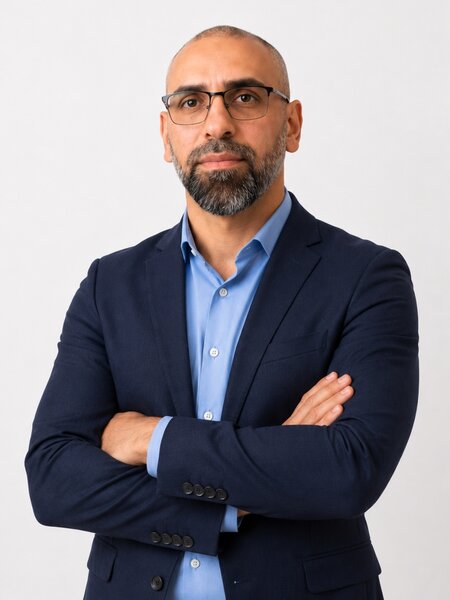 VÜQAR MƏMMƏDOV: Dil öyrənmək sadəcə qaydaları bilmək deyil, həmin dili real məqsədlə istifadə etməkdir