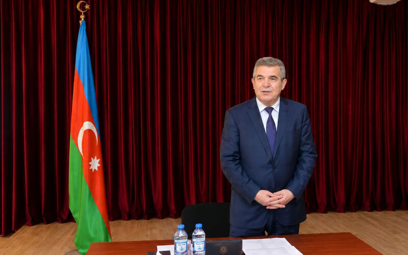Daha üç vəzifəliyə hökm oxundu - Biri Mikayılovun uşaqlıq dostudur