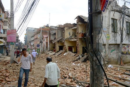 Nepalda baş verən dağıdıcı zəlzələdən sonra 20 min ev yenidən tikiləcək