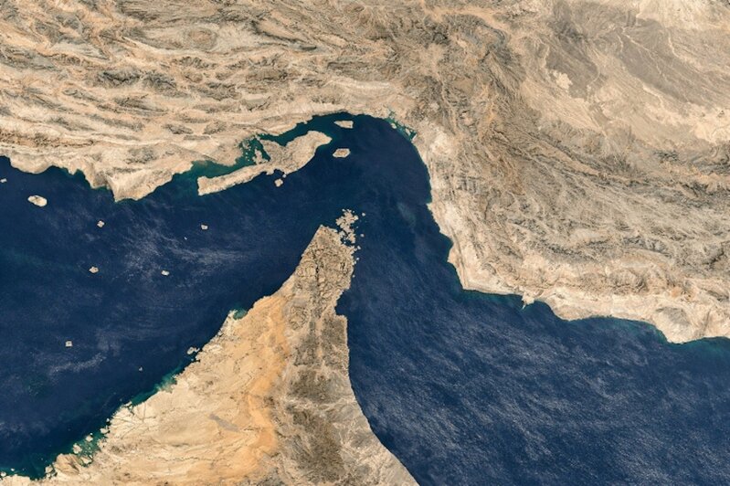 Oman İranla Hörmüz boğazı müqaviləsindən çəkildi