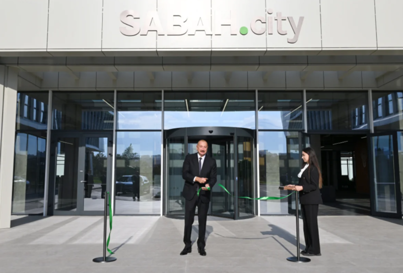 Prezident İlham Əliyev "SABAH.city" innovasiya şəhərciyinin birinci mərhələsinin açılışında iştirak edib