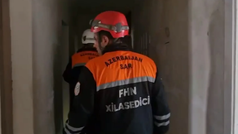 Badamdarda PARTLAYIŞ: Xəsarət alan var - FOTO