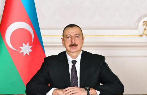 Prezident icra başçısını vəzifəsindən azad etdi