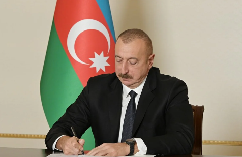 İlham Əliyev bəzi hərbçiləri təltif etdi - SƏRƏNCAM