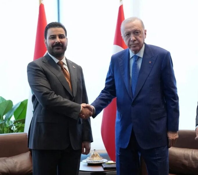 İraq və Türkiyə neft və qaz sektorunda uzunmüddətli əməkdaşlıq barədə danışıqlara başlayıblar
