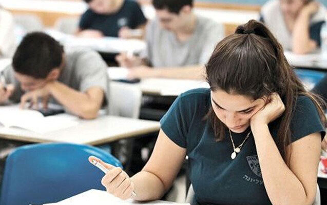Magistraturada "pullu"ya düşən 195 tələbə ödənişsiz təhsil alacaq