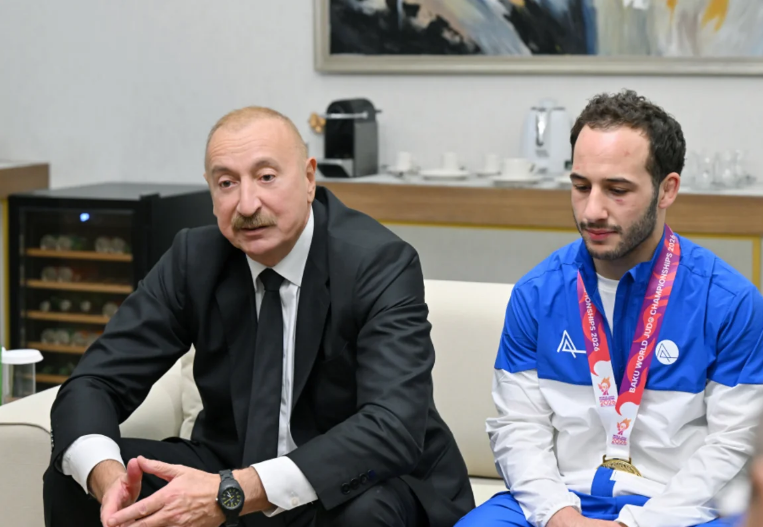 İlham Əliyev cüdo üzrə dünya çempionatının açılış mərasimində iştirak edib - Foto/Video