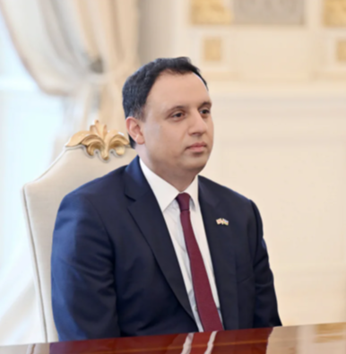 Prezident İlham Əliyev Böyük Britaniyanın ticarət üzrə dövlət nazirini qəbul edib - Foto