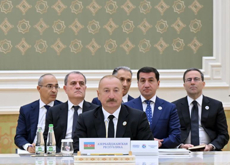Türkmənbaşıda Azərbaycan və Mərkəzi Asiya Dövlət başçılarının 8-ci Məşvərət görüşü keçirilir - Foto