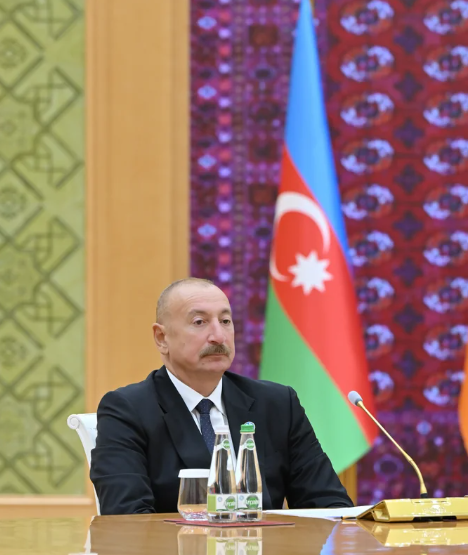 İlham Əliyev MDB Dövlət Başçıları Şurasının məhdud tərkibdə iclasında iştirak edib - Foto