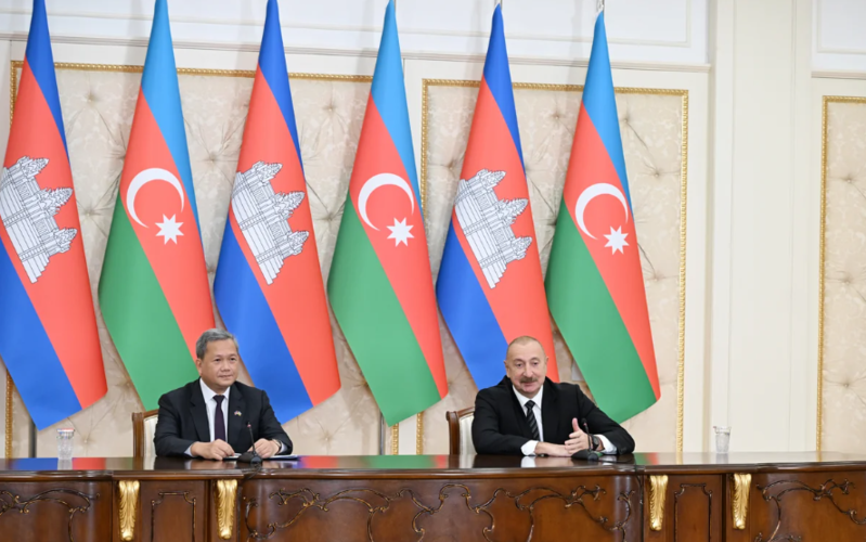 Prezident İlham Əliyev və Kambocanın Baş naziri mətbuata bəyanatlarla çıxış ediblər - Foto
