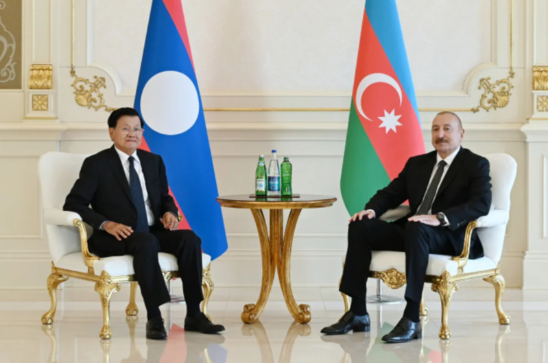 İlham Əliyevin Laos prezidenti ilə təkbətək görüşü olub - Foto