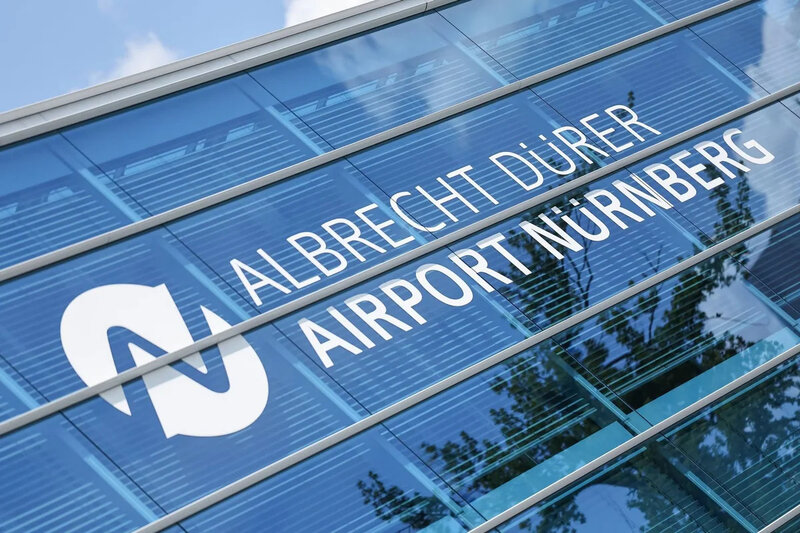 Nürnberq aeroportu fəaliyyətini dayandırıb