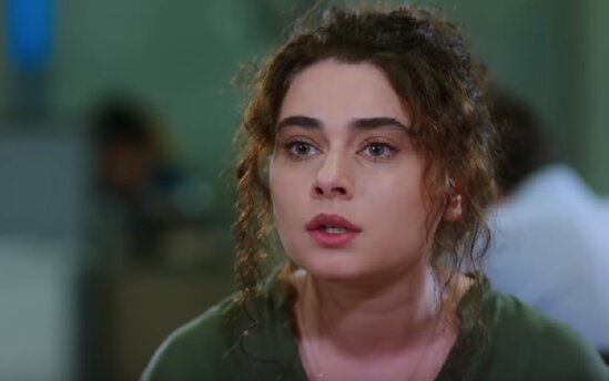 Məşhur türk serialında Şövkət Ələkbərovanın mahnısı - Video