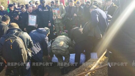 Kəlbəcərdə şəhid olan hərbi qulluqçu dəfn edilib - YENİLƏNİB + FOTO