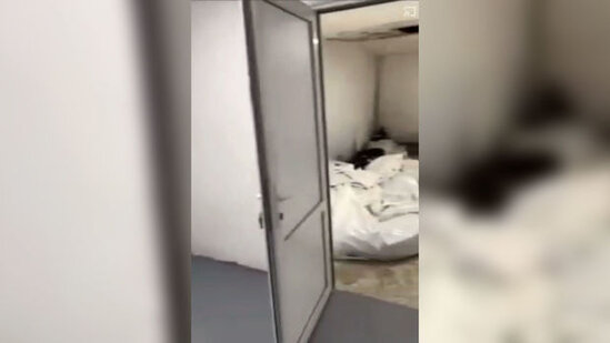 44 günlük müharibədə ölən erməni hərbçilərin meyitlərinin gizlədildiyi "morq"dan görüntülər - VİDEO