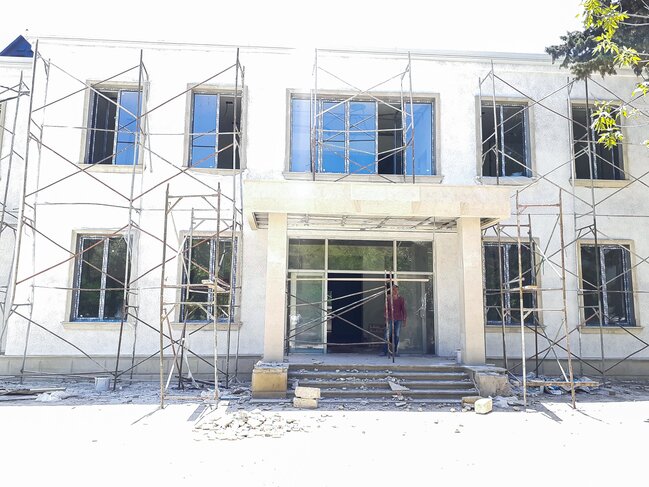 19 milyon ayrılıb, amma... - Nərimanov Tibb Mərkəzində yenidənqurma niyə bitmir?